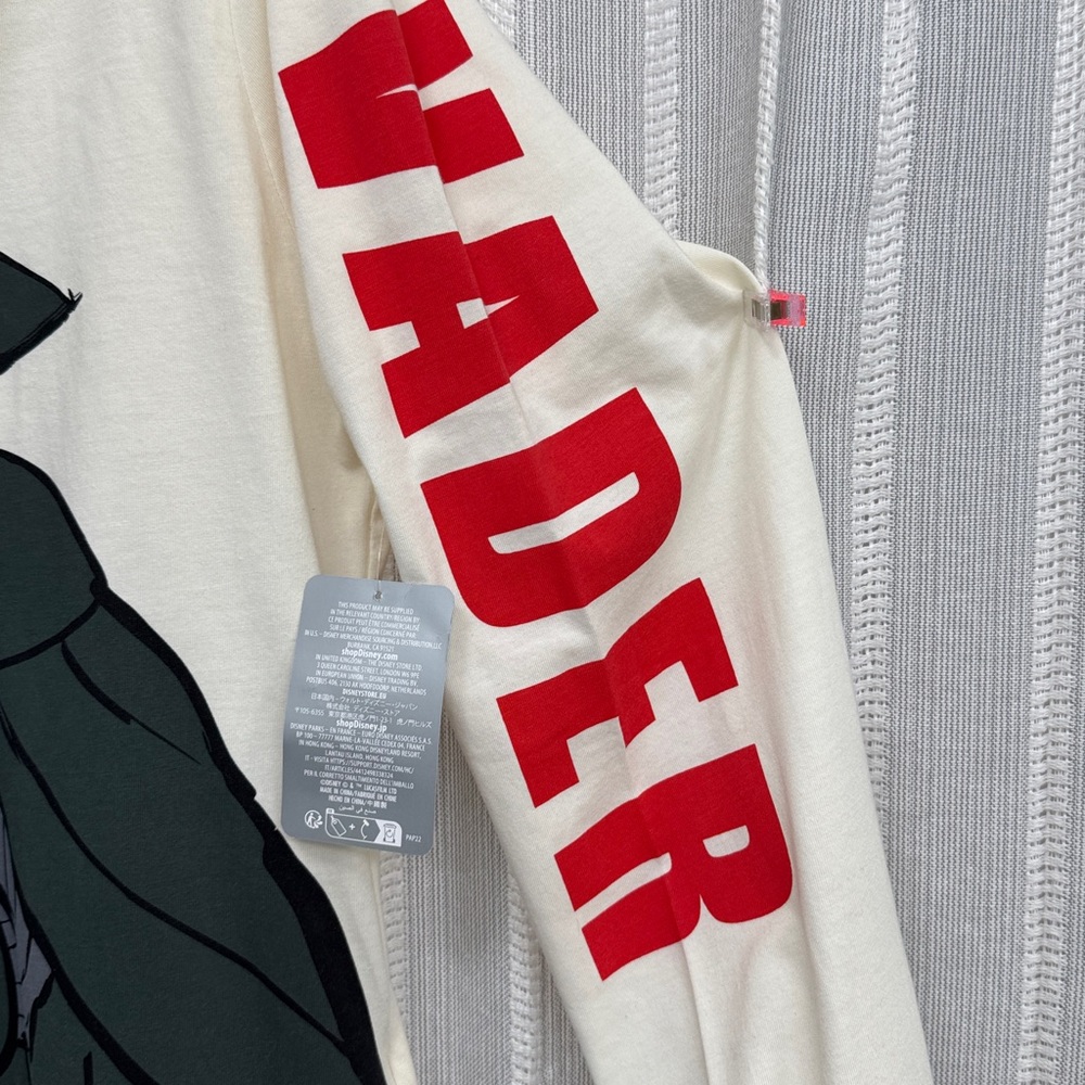 NWT Star Wars Vader Long Sleeve Shirt - Cream, Black, and Red Size M - Picture 6 of 8